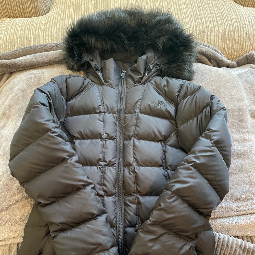 The North-face Womans Gothem Jacket. Size small